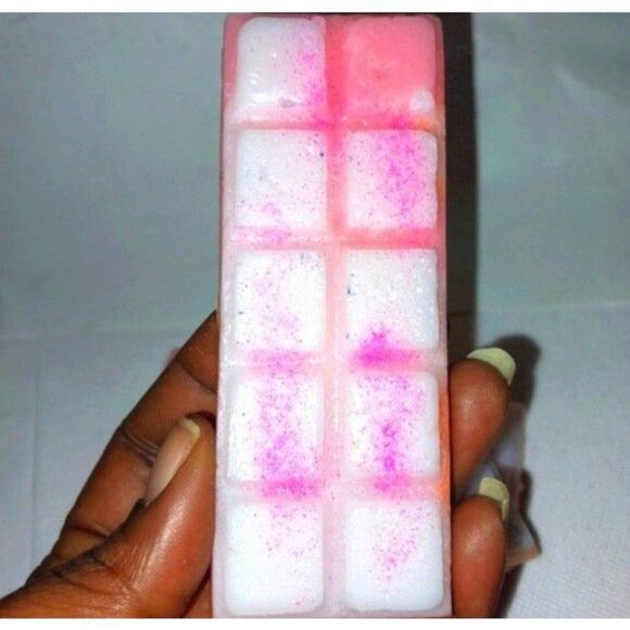 Hand crafted limited edition Pink Sangria wax Melt glitter bar - Picture 3 of 4